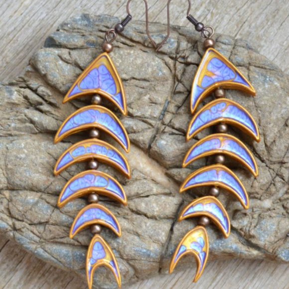 Purple and gold fish earrings - Picture 2 of 3